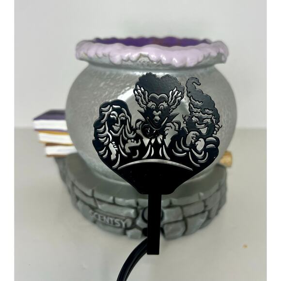 Retired Scentsy Disney Hocus Pocus wax warmer - Picture 4 of 7